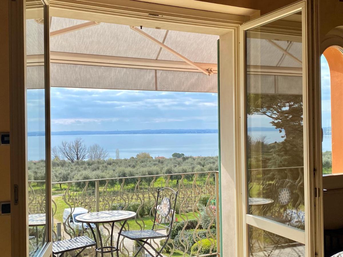 Residence Corte Ferrari -Ciao Vacanze- Moniga del Garda Εξωτερικό φωτογραφία