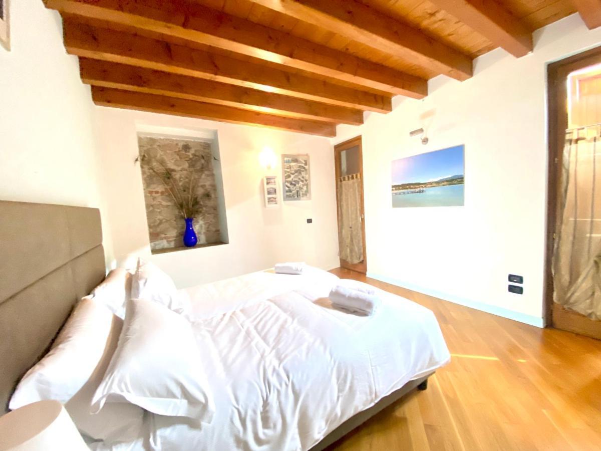 Residence Corte Ferrari -Ciao Vacanze- Moniga del Garda Εξωτερικό φωτογραφία