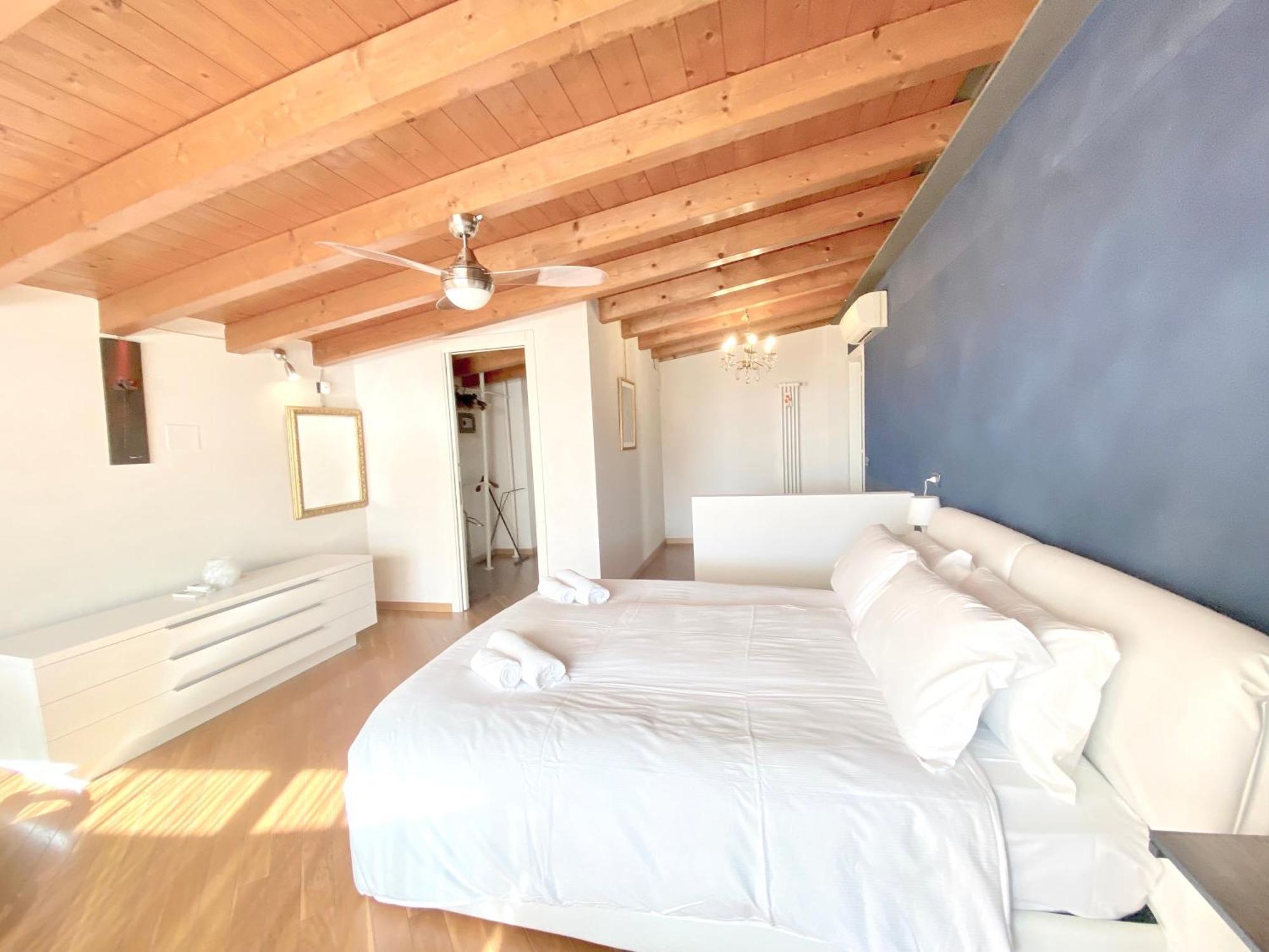Residence Corte Ferrari -Ciao Vacanze- Moniga del Garda Εξωτερικό φωτογραφία