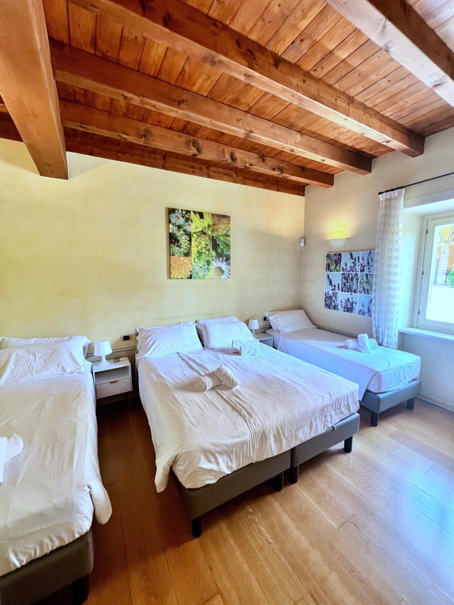 Residence Corte Ferrari -Ciao Vacanze- Moniga del Garda Δωμάτιο φωτογραφία
