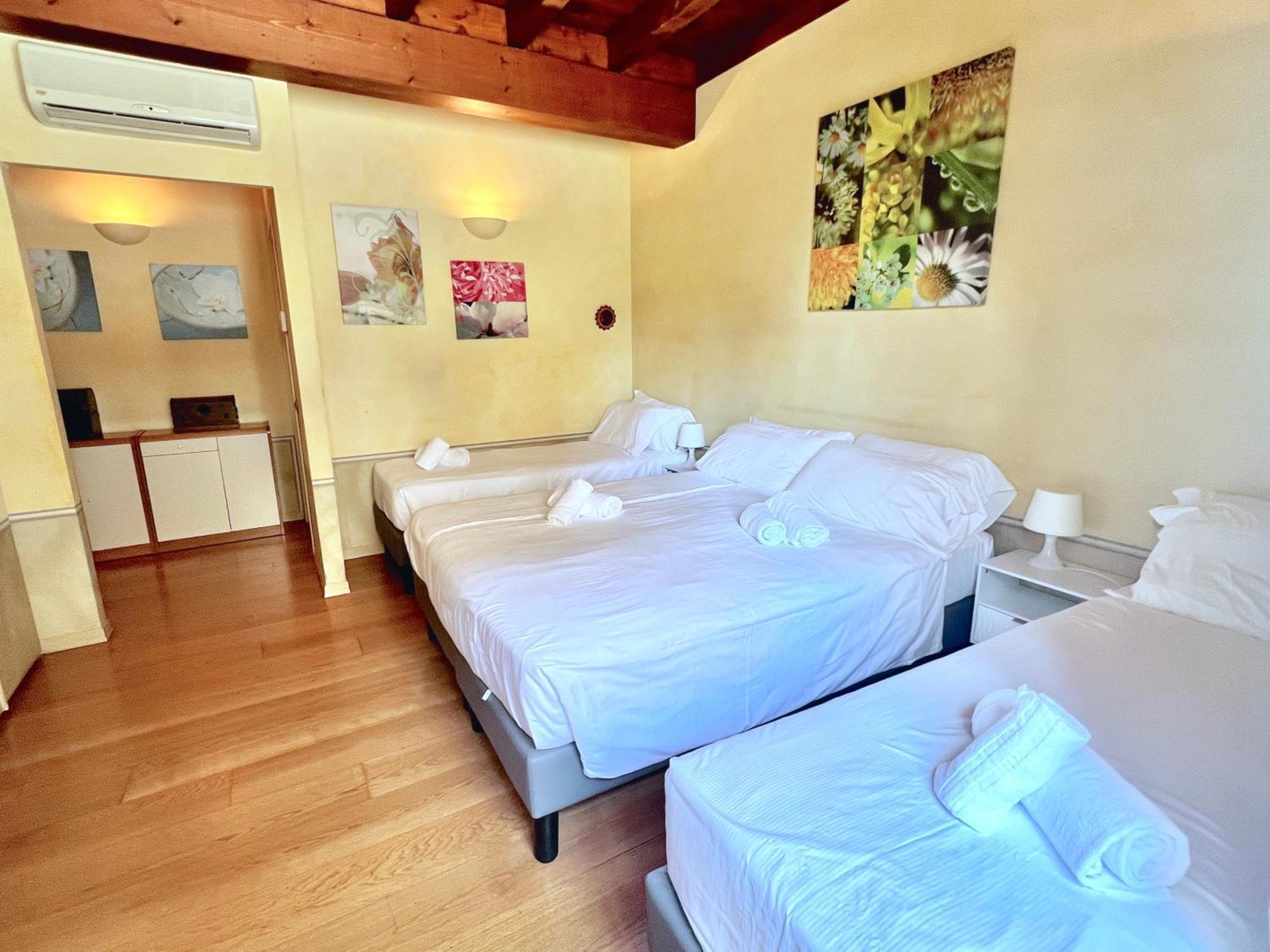 Residence Corte Ferrari -Ciao Vacanze- Moniga del Garda Δωμάτιο φωτογραφία