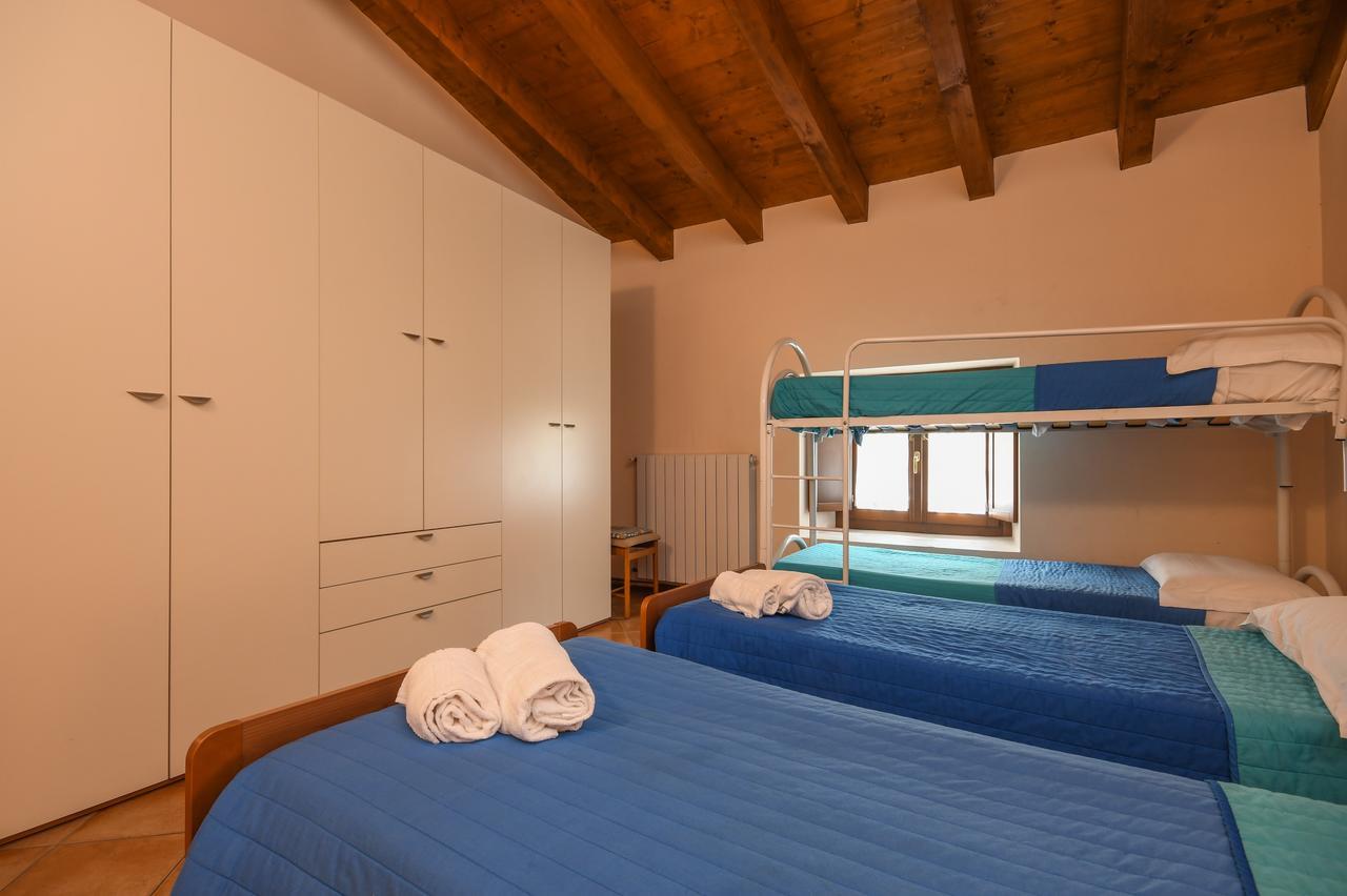 Residence Corte Ferrari -Ciao Vacanze- Moniga del Garda Εξωτερικό φωτογραφία
