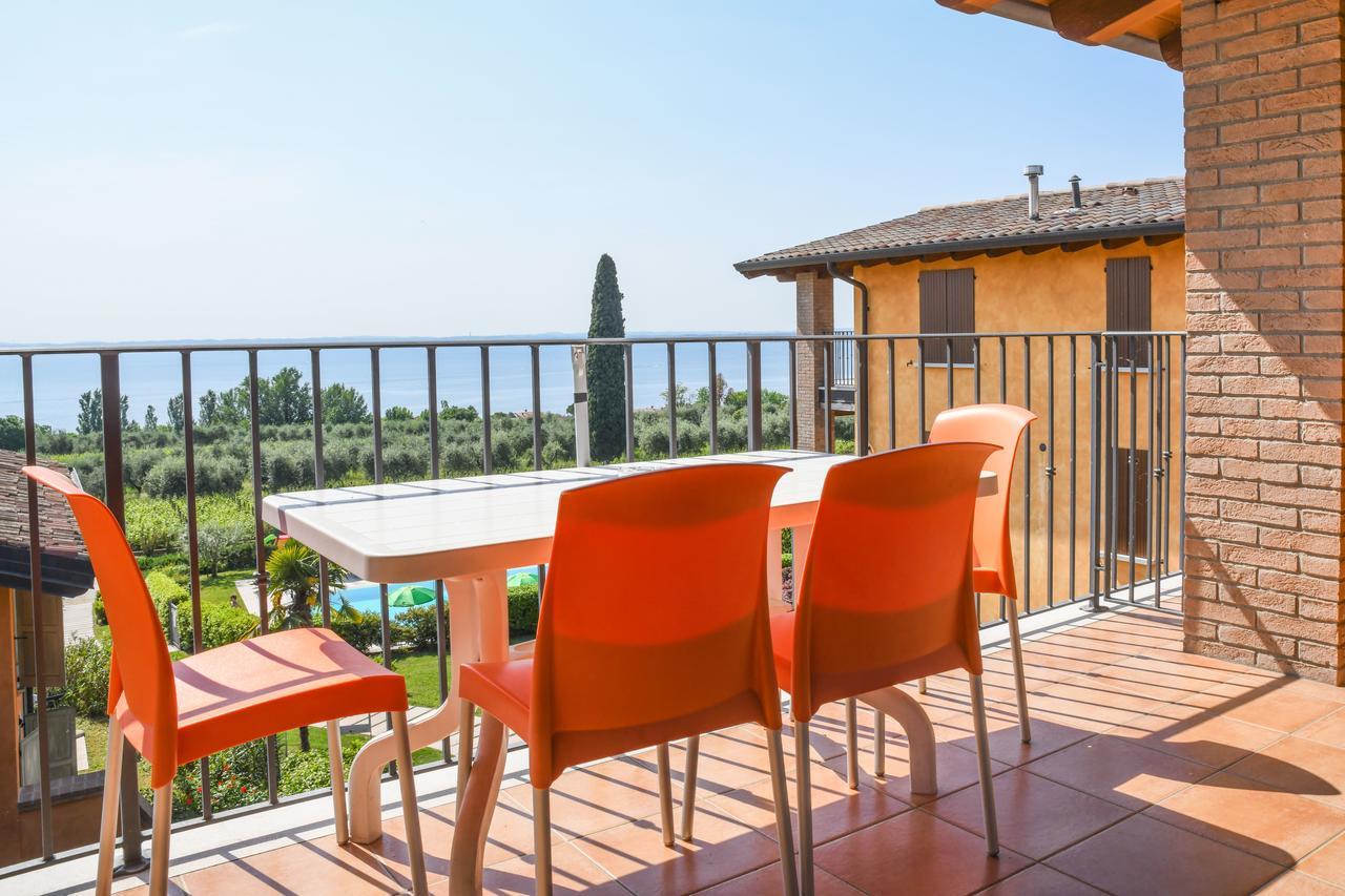 Residence Corte Ferrari -Ciao Vacanze- Moniga del Garda Εξωτερικό φωτογραφία