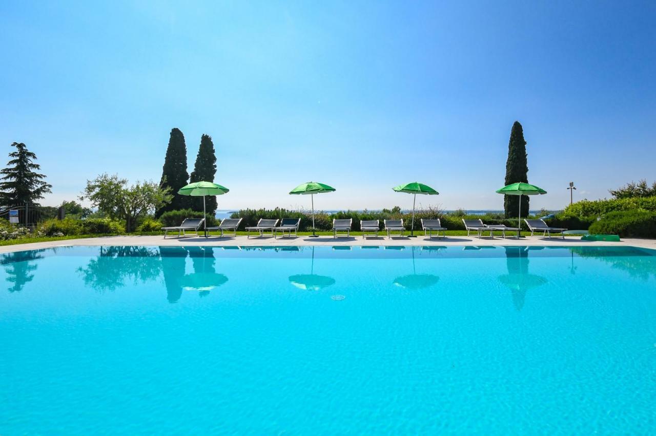 Residence Corte Ferrari -Ciao Vacanze- Moniga del Garda Εξωτερικό φωτογραφία